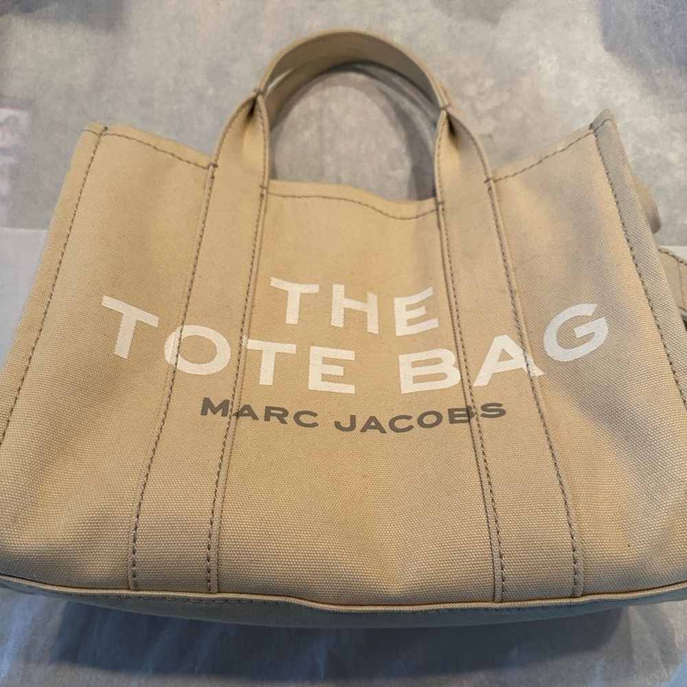 Marc Jacobs Beige Canvas 'The Tote Bag'